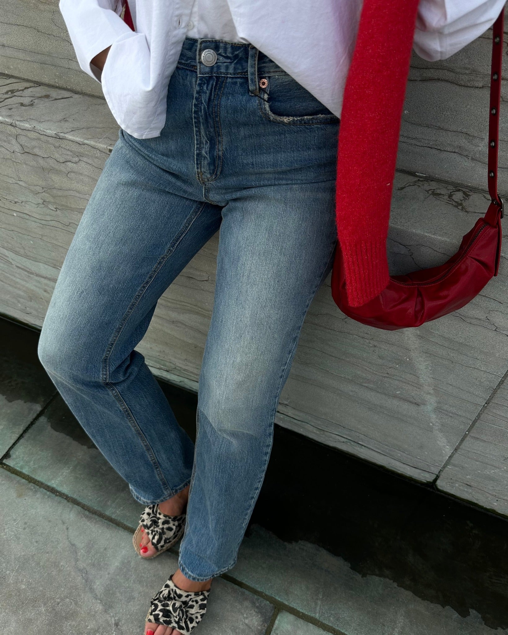 VMTESSA Straight Jeans - Medium Blue Denim Tinted